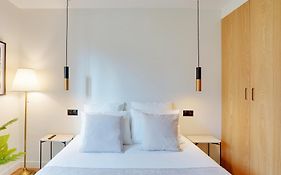 Charming Apartment By Les Maisons De Charloc Homes